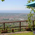 Seaview House Dal Colle Di Ripa Пьетразанта